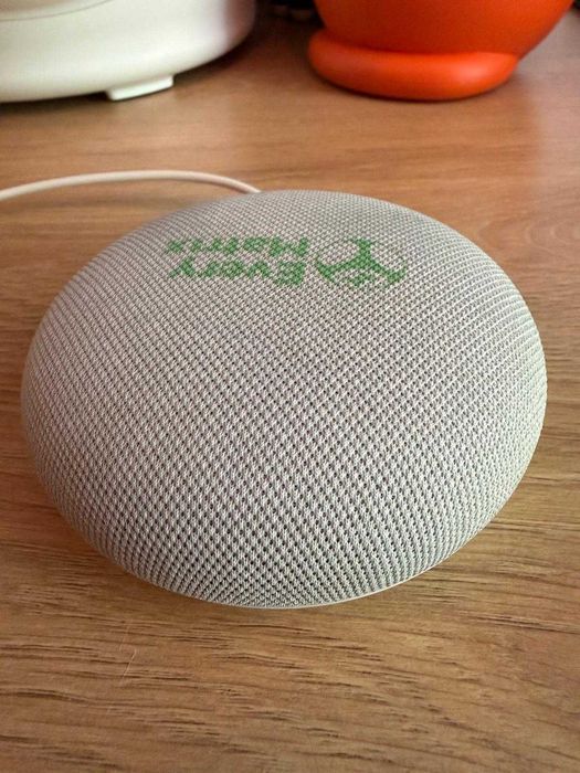 Boxa Inteligenta Google Nest Mini 2, Bluetooth, Chromecast integrat, Wi-Fi (Alb)