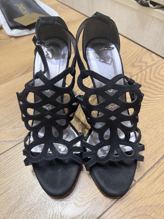 Женские боссоножки черные