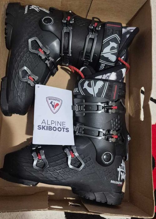 Clapari ROSSIGNOL marimea 27.0