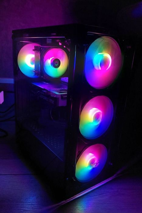 Продам Копьютер Игровой с Сетапом