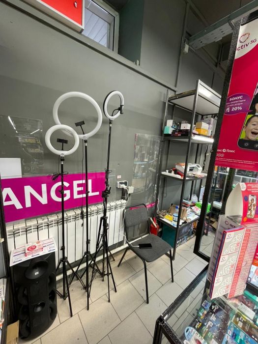 Продам отдел сотовые аксессуары