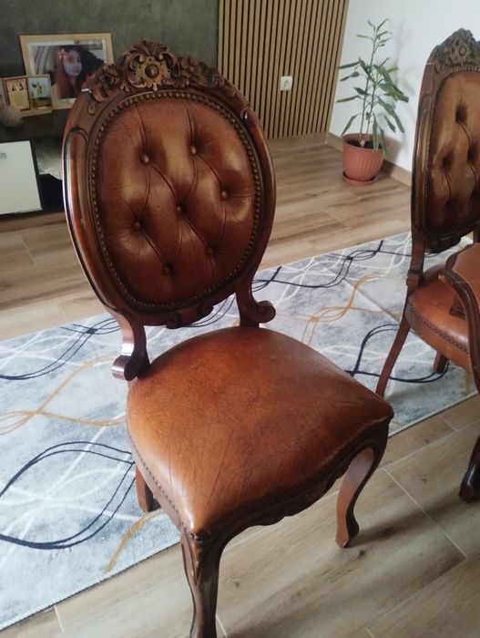 Masă, scaune lemn masiv
