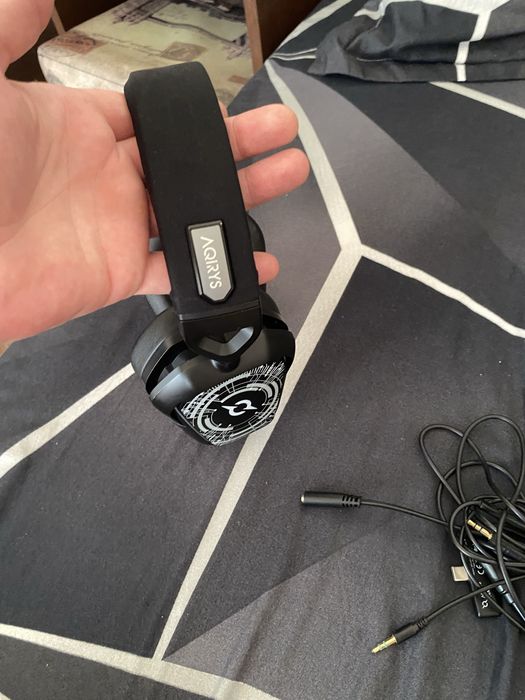 Casti Gaming Wireless AQIRYS Alnair
