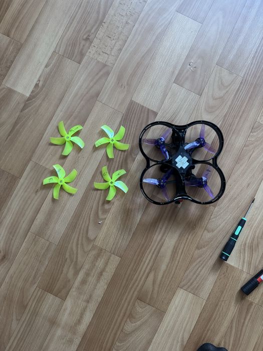 Fpv dron pavo30 hd caddx vista dji v2 tx12