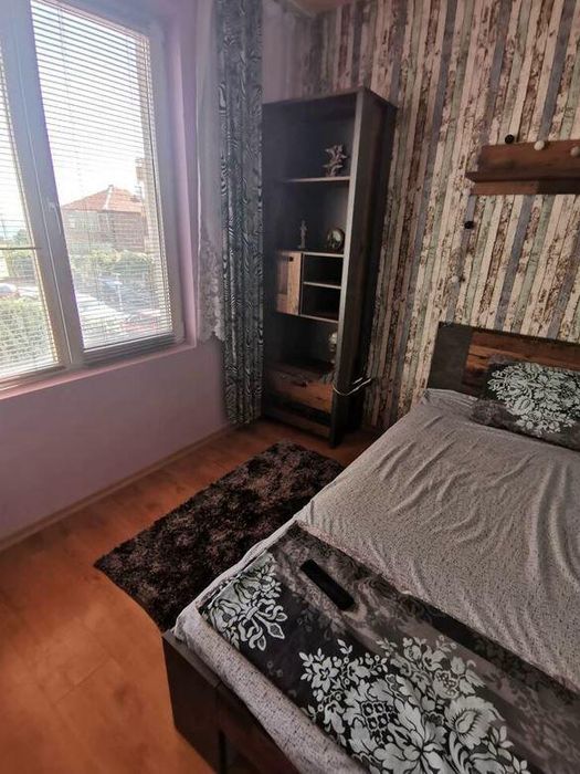 Продава се Тристаен апартамент в Бургас, Сарафово - 78 кв.м за 1594 €/кв.м - Снимка #2