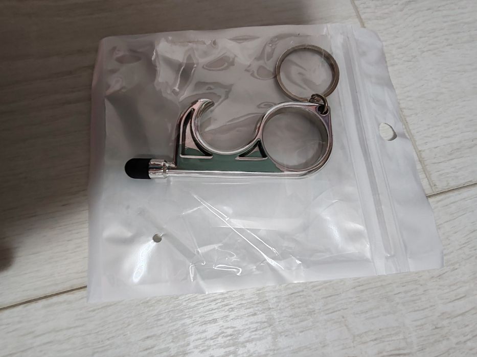 Breloc cu touch pentru ecrane tactile