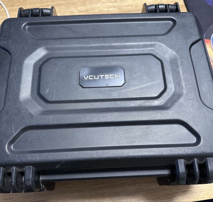 DJI Mini 2 + 5 baterii + 2 hub-uri încărcare + filtre ND – stare foarte bună