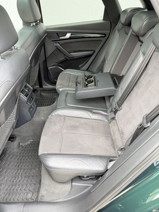 Audi Q5 Quattro S-Line 2019 • 2.0 TDI 190 CP • Pano • Webasto • 360°