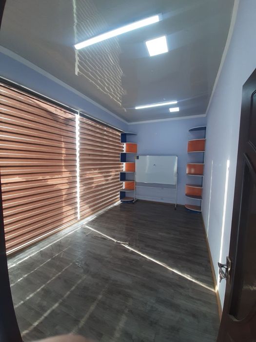 Янги бозор ёнида магазин (офис) сотилади