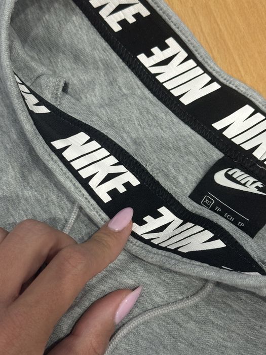 Дамски долнища- Nike