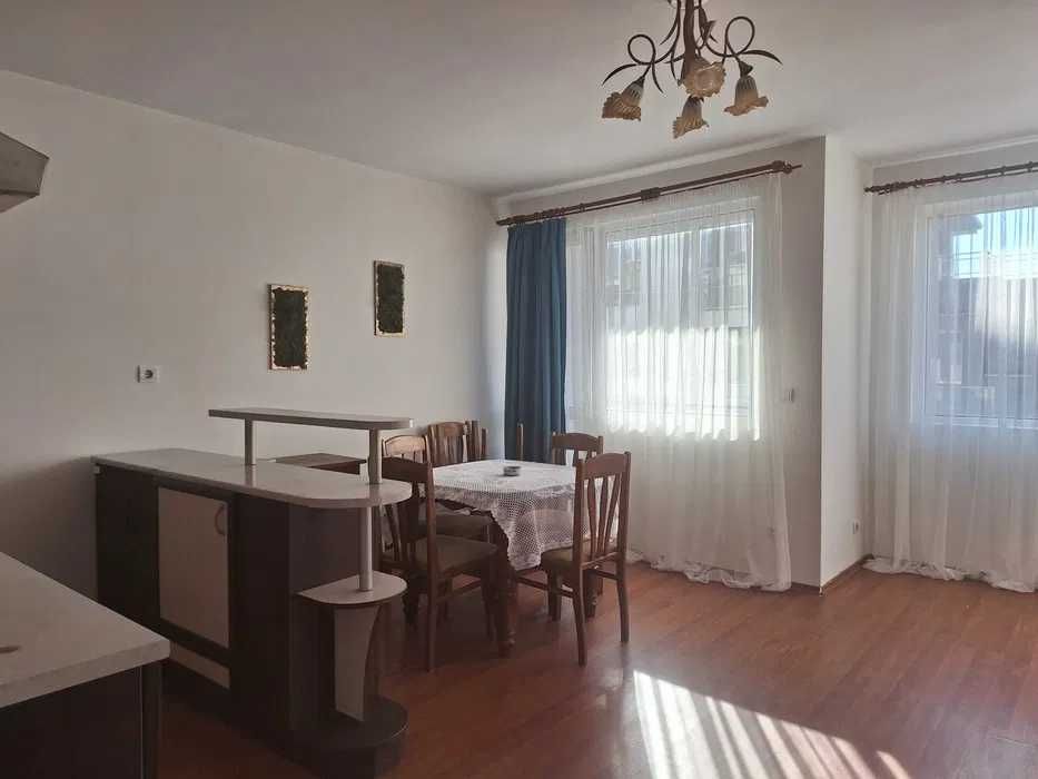 Отдавам под наем тристаен апартамент Колхозен пазар гр. Варна