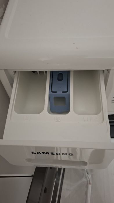 ПРОДАМ Стиральную Машину Samsung