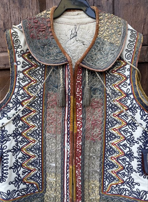 Cojoc taranesc Banatean inedit