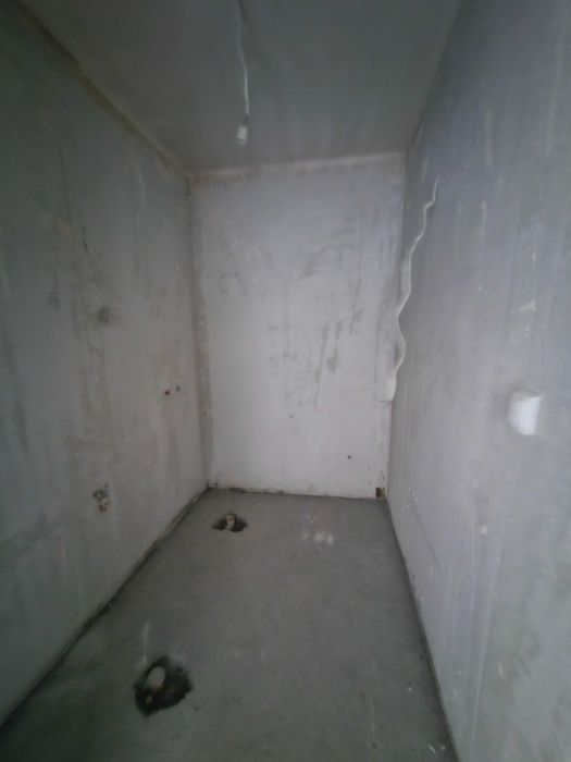 Продава се Двустаен апартамент в Пловдив, Остромила - 84 кв.м за 1393 €/кв.м - Снимка #7