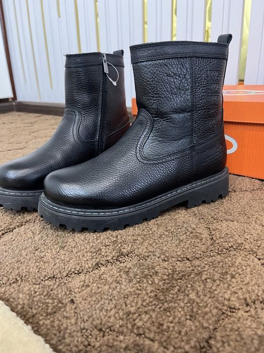 Продаётся шикарные сапоги