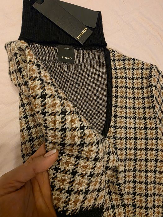 Пуловер PINKO М-Л