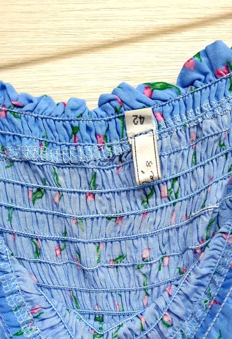 Платье для  девочкй 50сум