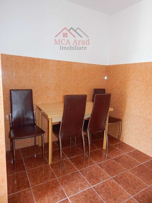 Apartament 2 camere lângă Spitalul Județean și facultate.