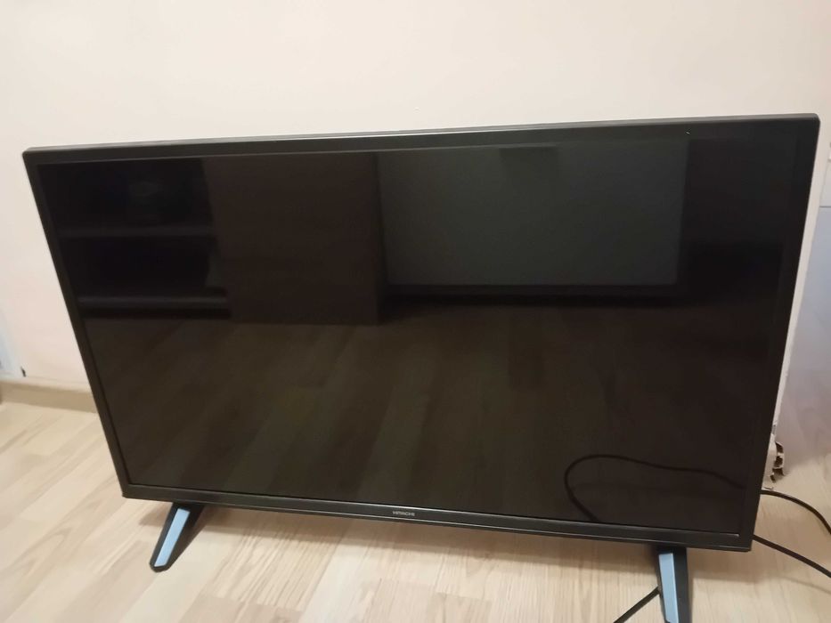 Телевизори  Hitachi и Toshiba за части, без картина с говор.