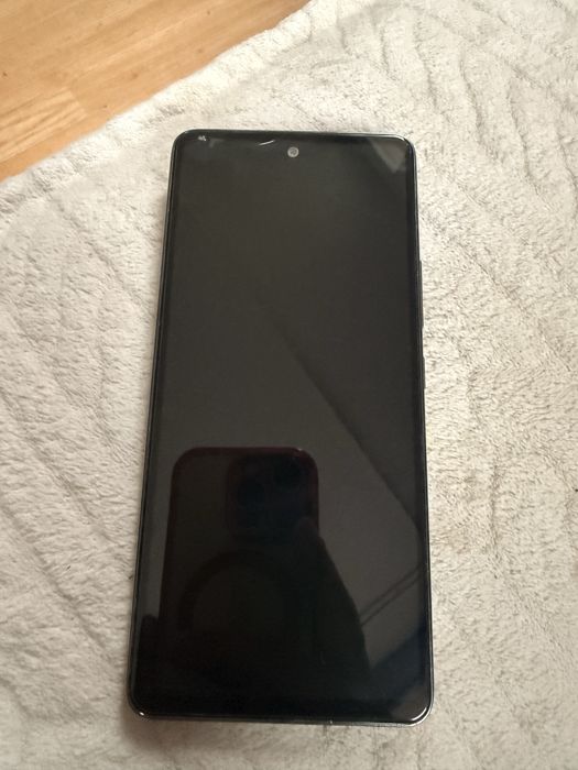Samsung A53 5g .