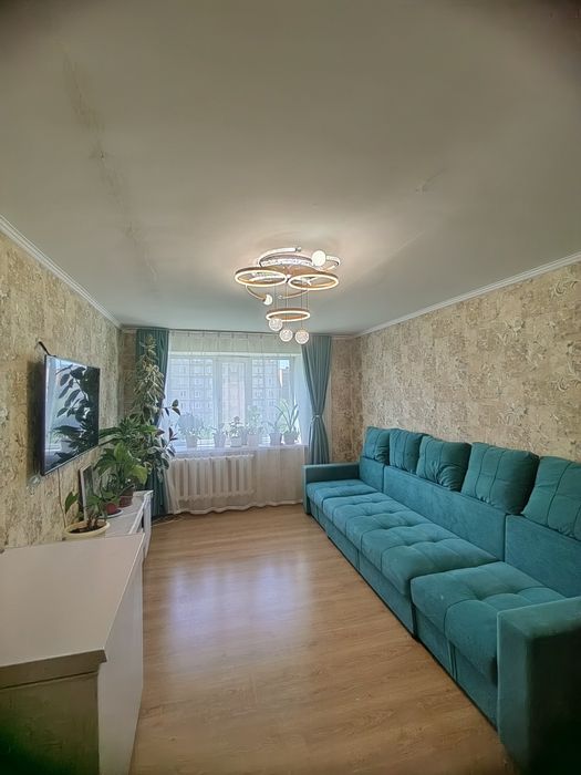 Продам 4-ком квартира