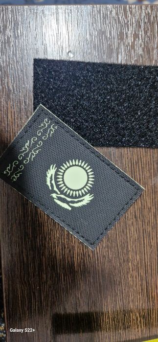 Продам нашивку новую