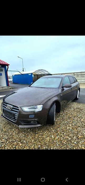 Audi A4 3×S-LINE