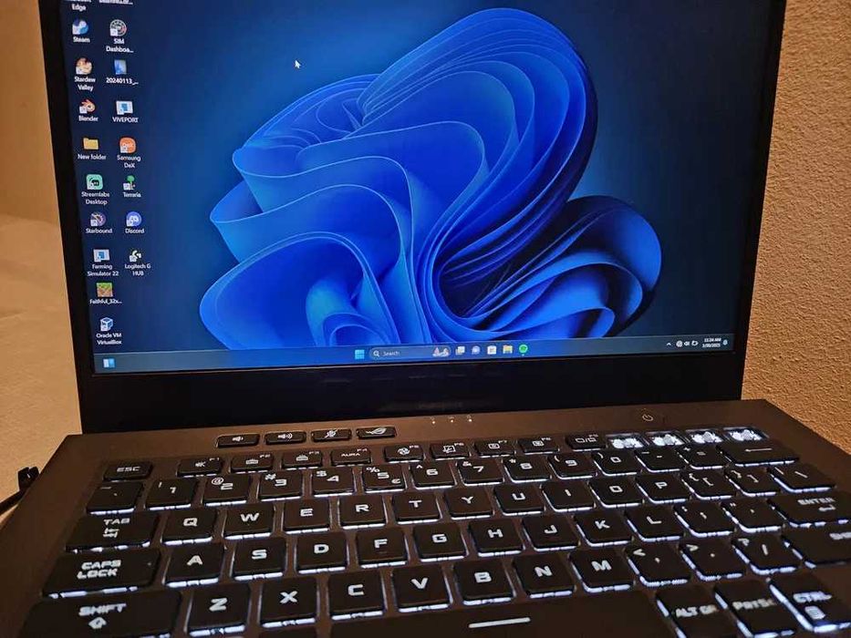 Asus Zephyrus G14 Ryzen 7 4800HS, GTX 1650 4Gb, 40GB Ram, 512Gb SSD