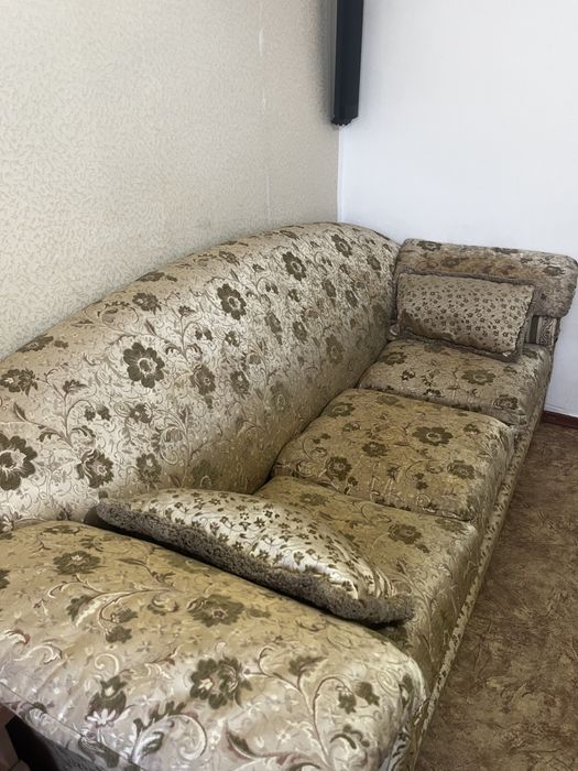 Продается диван б/у