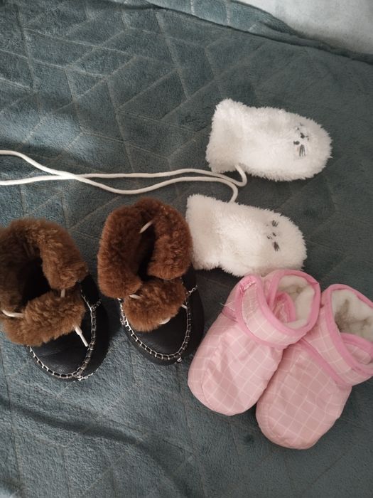 Продам детские вещи