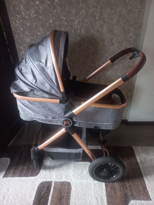 Продам коляску в отличном состоянии