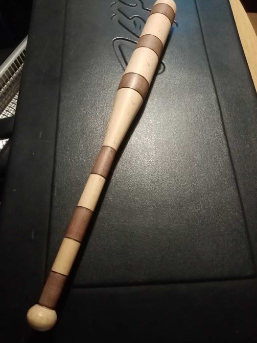 Бухалка от 90 те години, парен бук, 52 см.