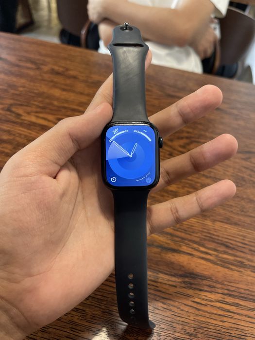 Apple watch 7s 45mm nike
