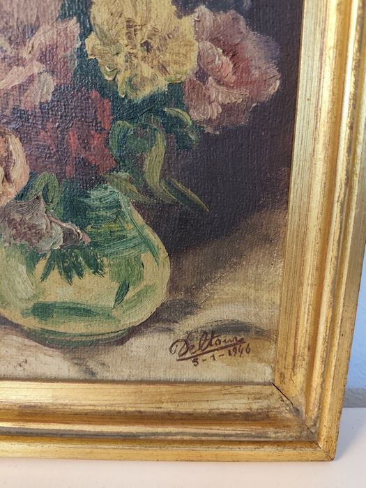 Много красива, стара картина с цветя. Масло.