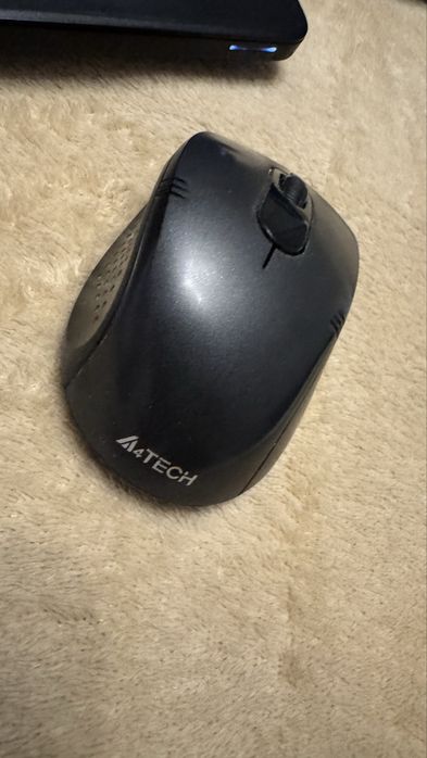 Лаптоп Dell touchscreen