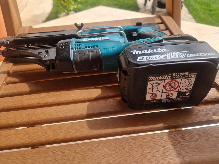 Makita DFR 550 masina de insurubat