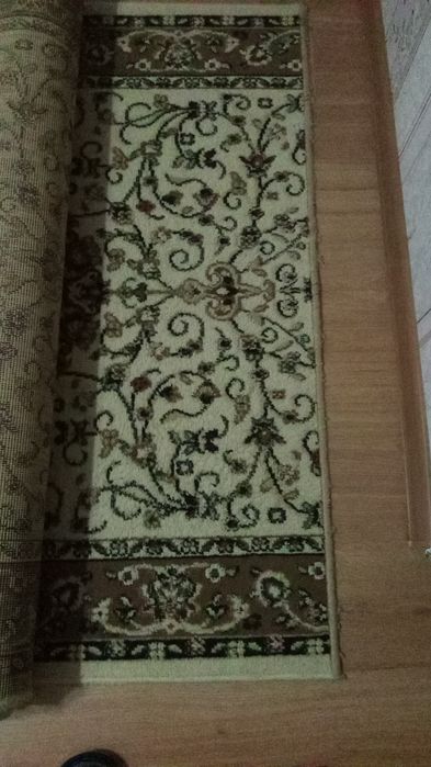 Продам ковровую дорожку
