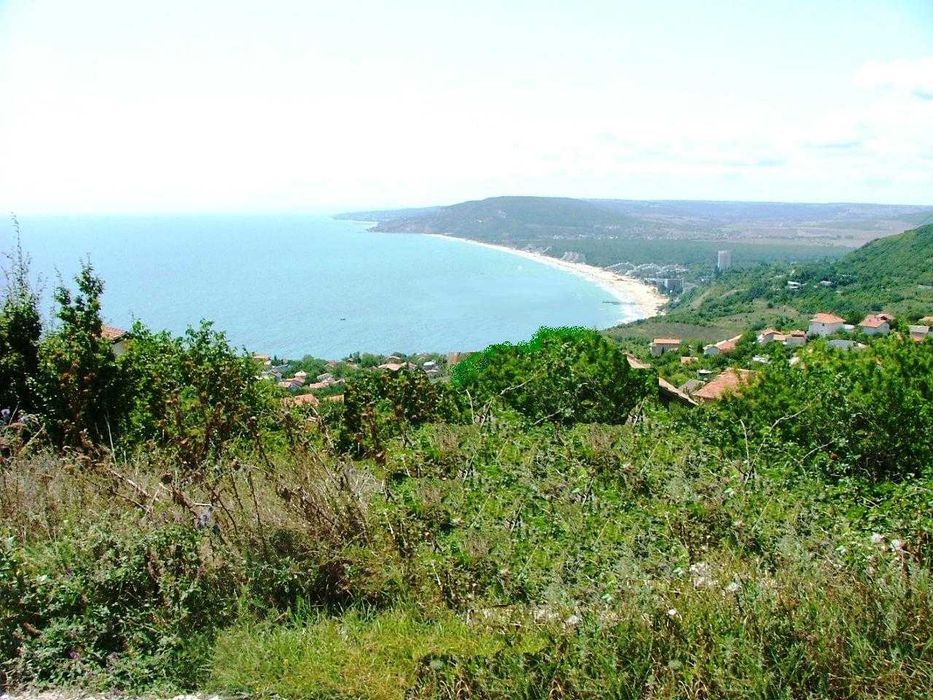 Продава се Парцел в Балчик - 3698 кв.м за 0 €/кв.м - Снимка #2