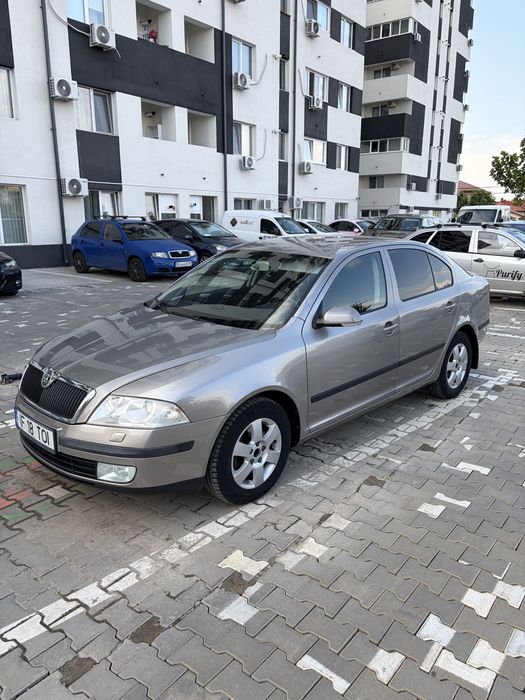 SKODA Octavia 2008 — imagine 3