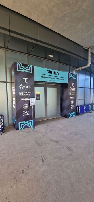 Banner,Баннер baner,банер фигурные каркас баннеры на мероприятии