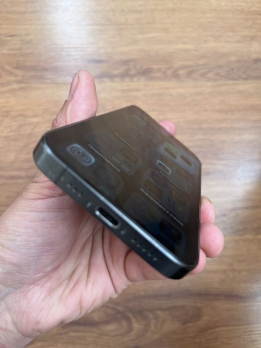 Iphone 15 pro 128 GB