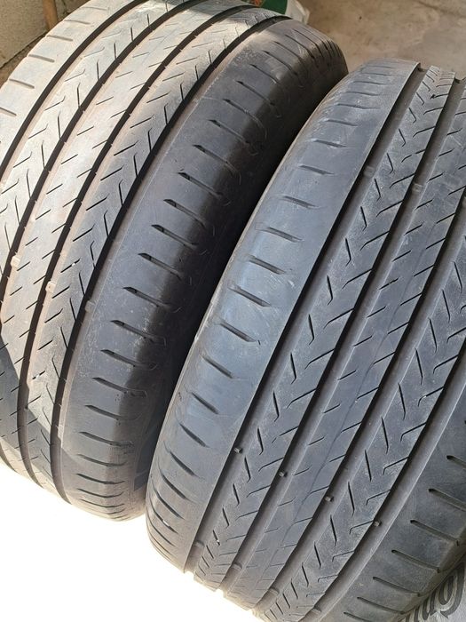 4 anvelope vară 255 50 r19/235 55 r19 Continental