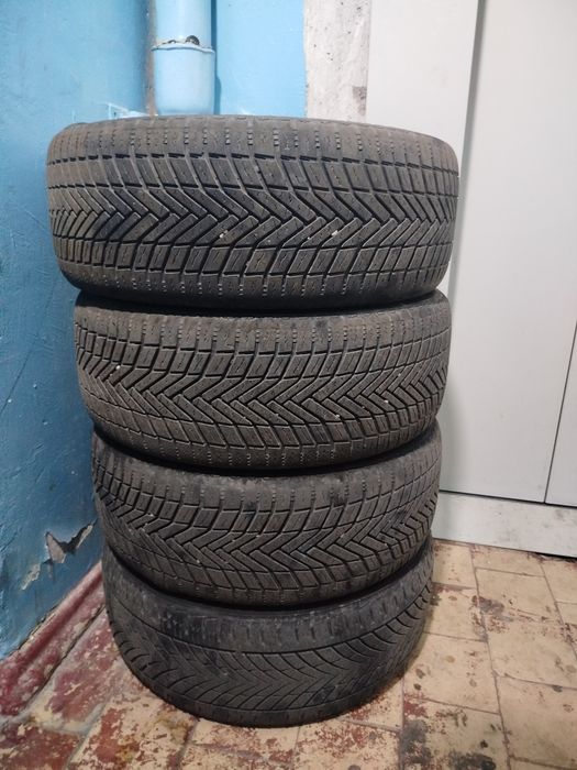17 jentra diska 1 ta balonda shishka bor, balon tiwlari yaxwi xolata