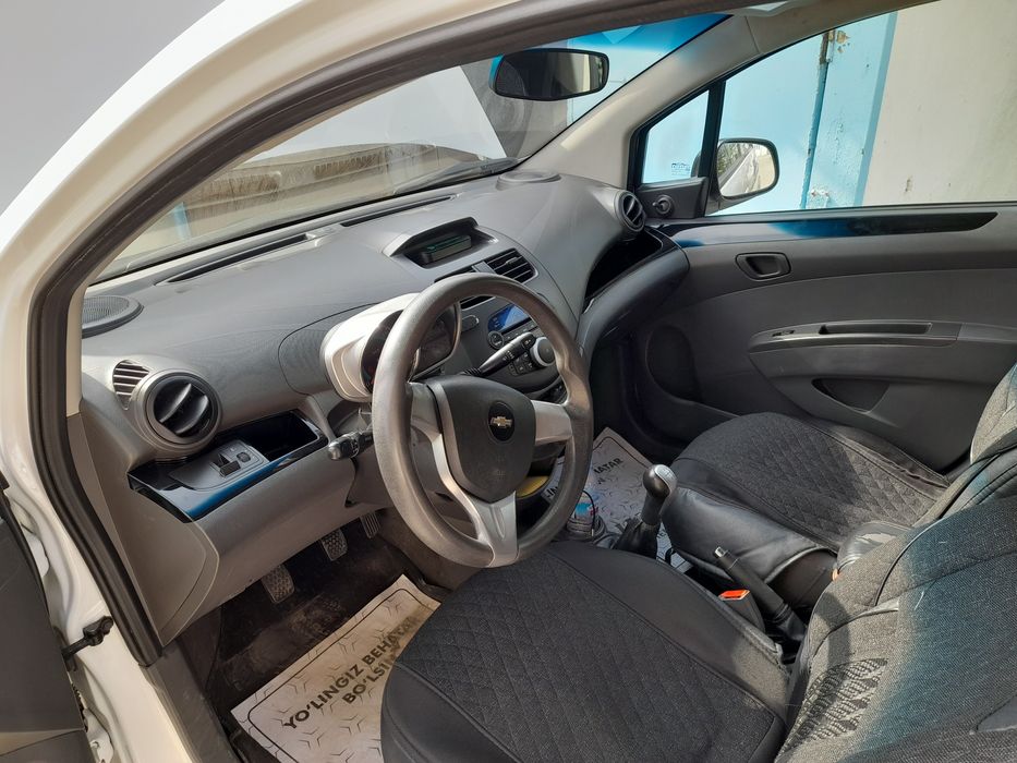 Продаётся  SPARK