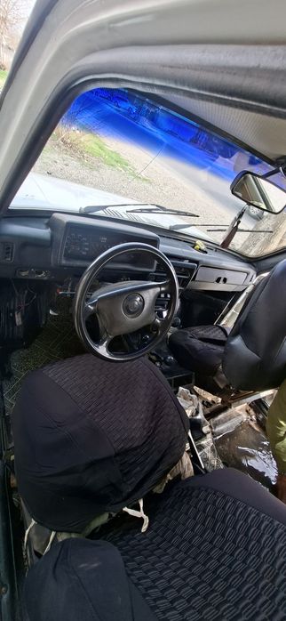 Автомобил нива 4x4  1994 ишлаб чикарилган