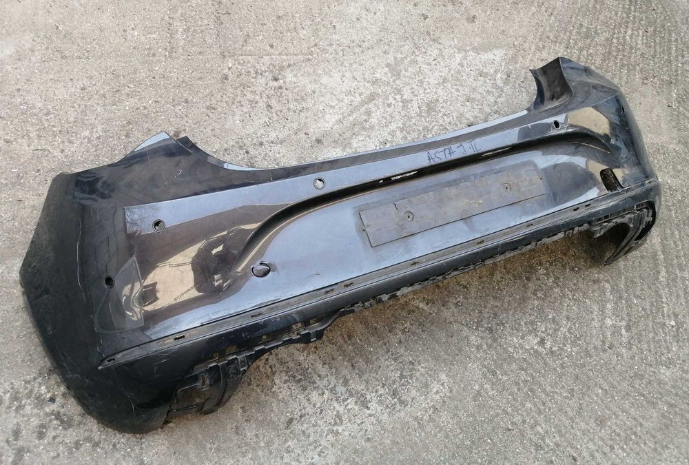 bara Opel Astra J facelift spate 200 lei