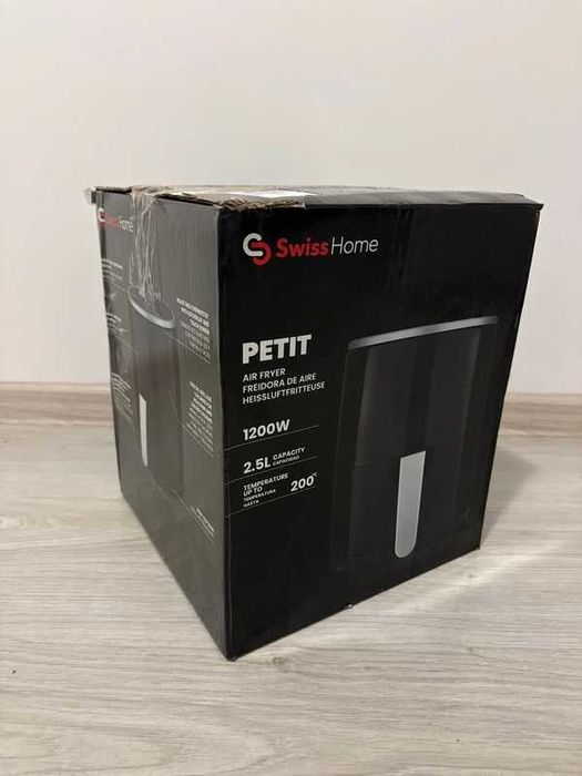 Friteuză cu aer SwissHome 1200W capacitate 2,5 l - nouă