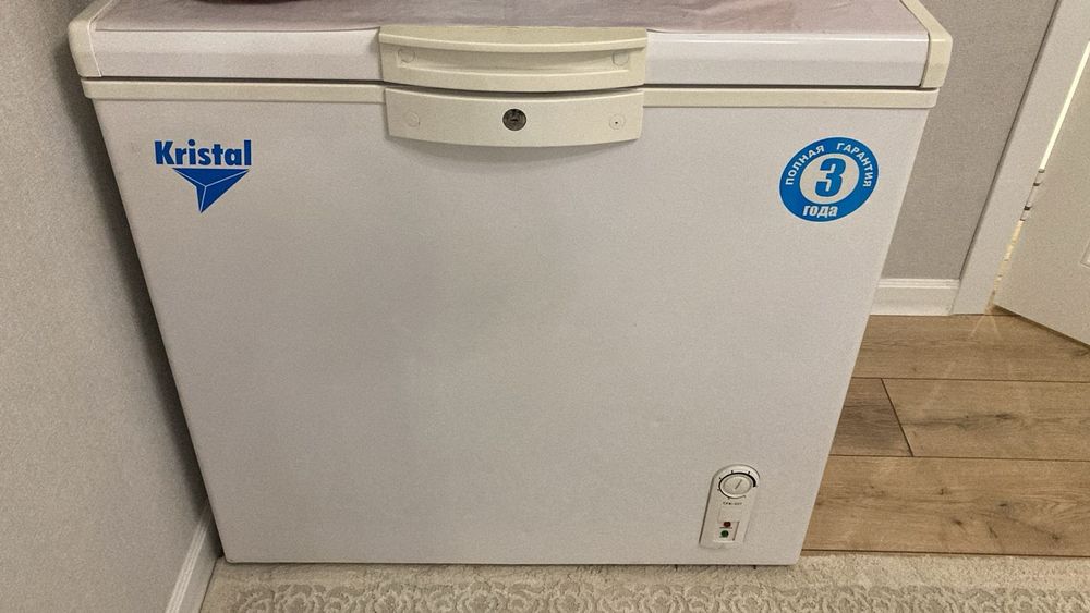 Продам морозильник Kristal