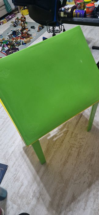 Masa plastic pentru copil