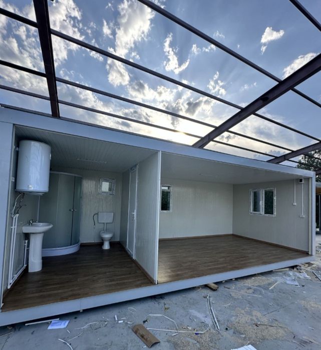 Vand containere modulare la super preț